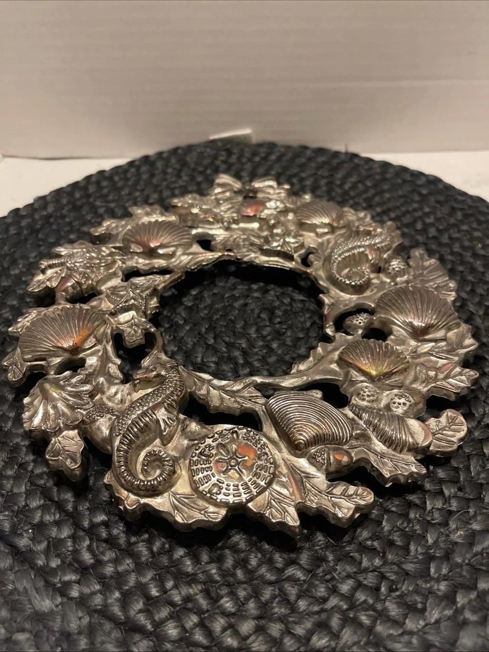 Vintage Ornate Silver Shell & Seahorse Decorative Wall wreath